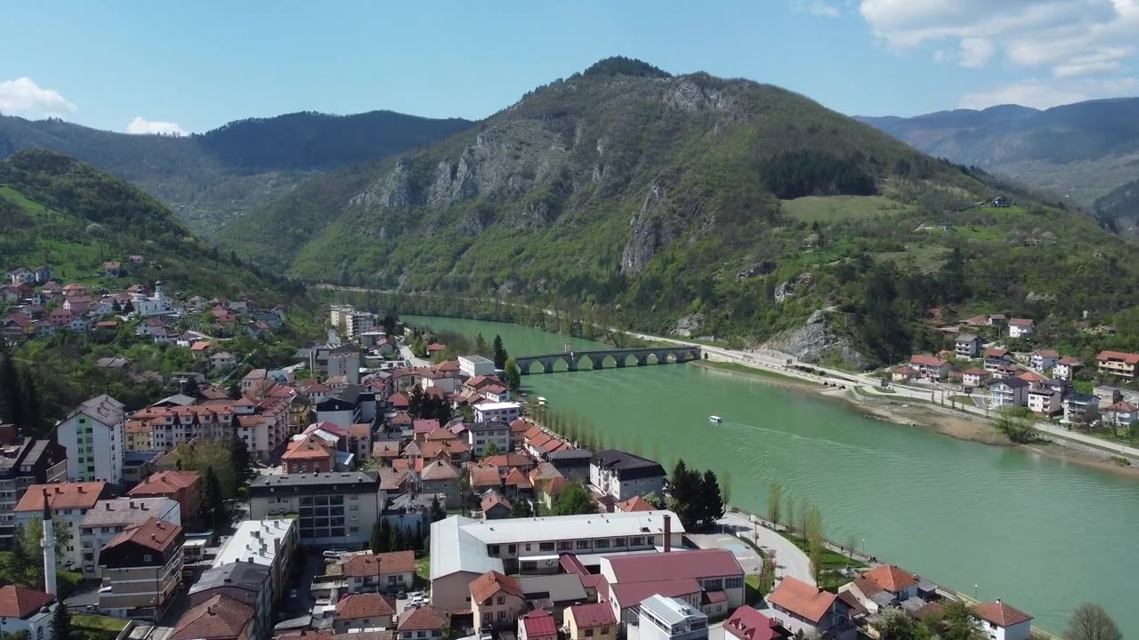 The stone bridge across the Drina at Višegrad
